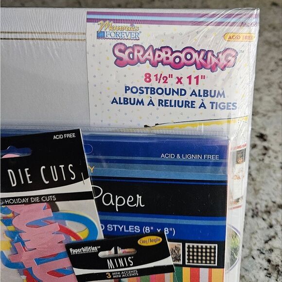 Scrapbooking Kit with Postbound Album - Picture 9 of 12